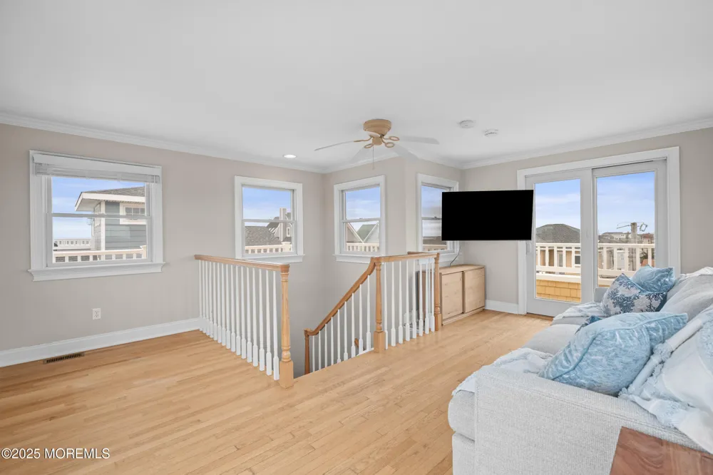 5 Shrewsbury Way Sea Bright, NJ 07760