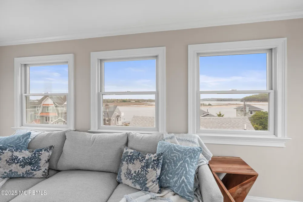 5 Shrewsbury Way Sea Bright, NJ 07760