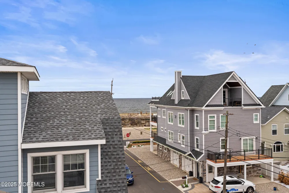 5 Shrewsbury Way Sea Bright, NJ 07760