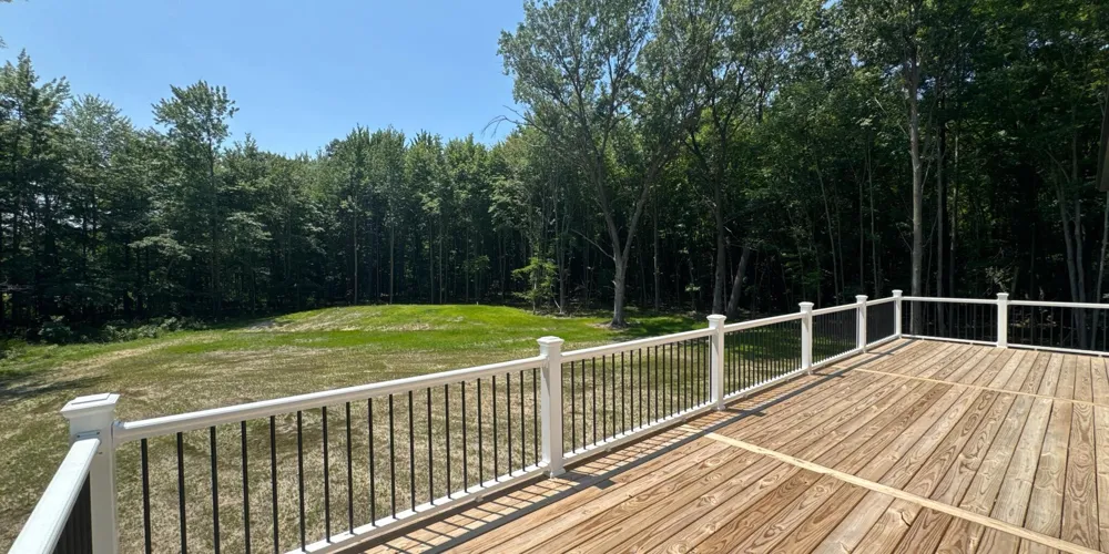 16229 148th Avenue Spring Lake, MI 49456