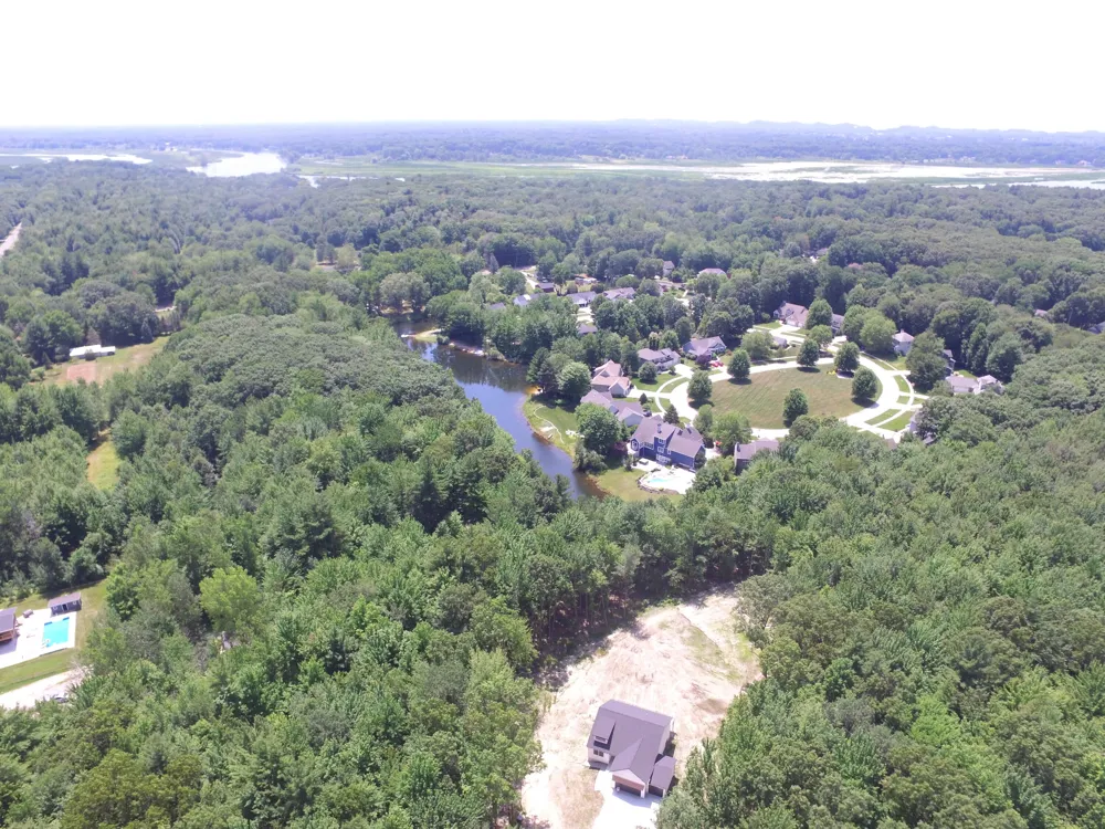 16229 148th Avenue Spring Lake, MI 49456