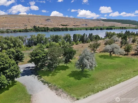 306 Monse River Road