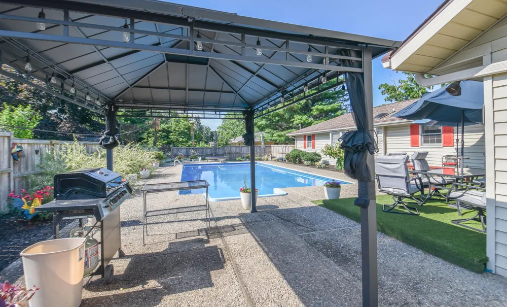 210 Maplecrest Street Sturgis, MI 49091
