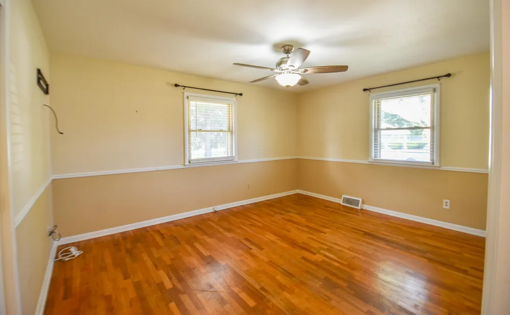 210 Maplecrest Street Sturgis, MI 49091