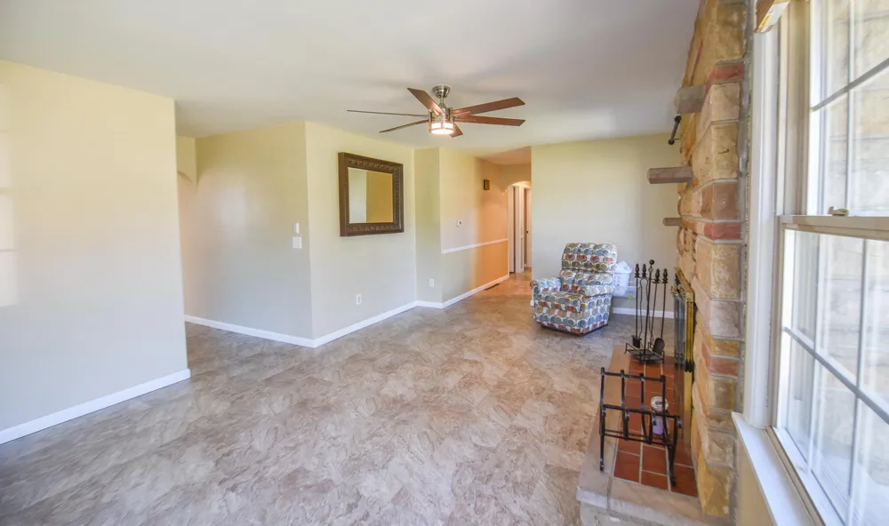210 Maplecrest Street Sturgis, MI 49091