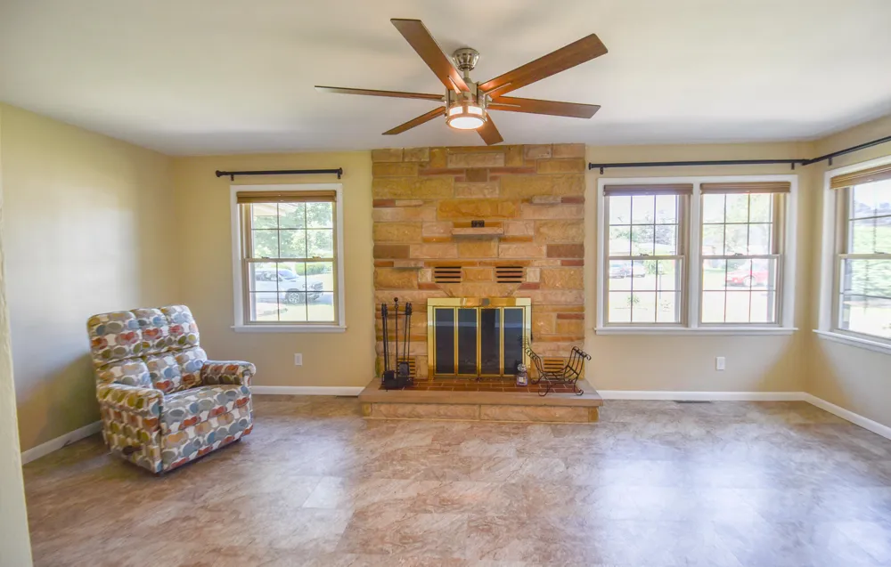 210 Maplecrest Street Sturgis, MI 49091