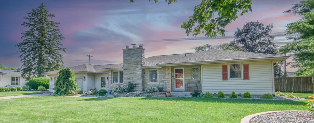210 Maplecrest Street Sturgis, MI 49091