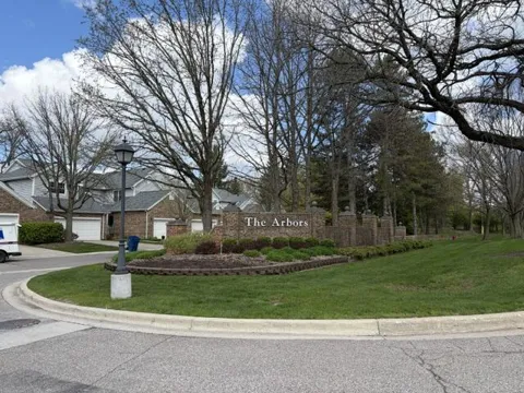 4299 Pine Ridge Court
