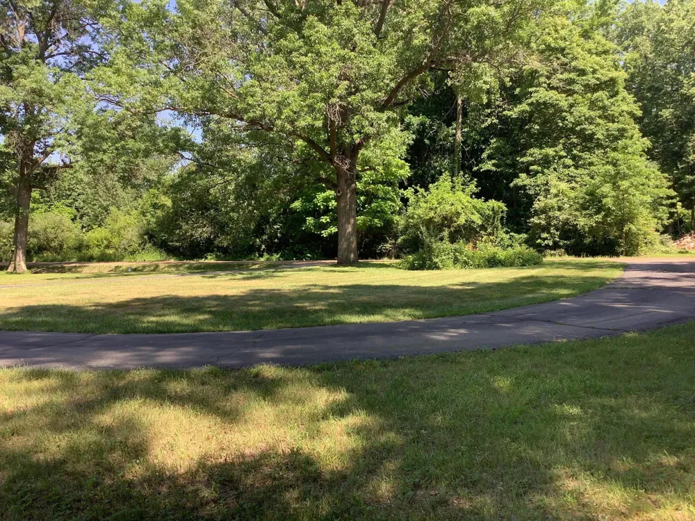 44481 Dunn Road Belleville, MI 48111