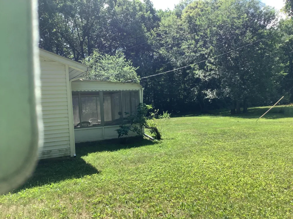 44481 Dunn Road Belleville, MI 48111
