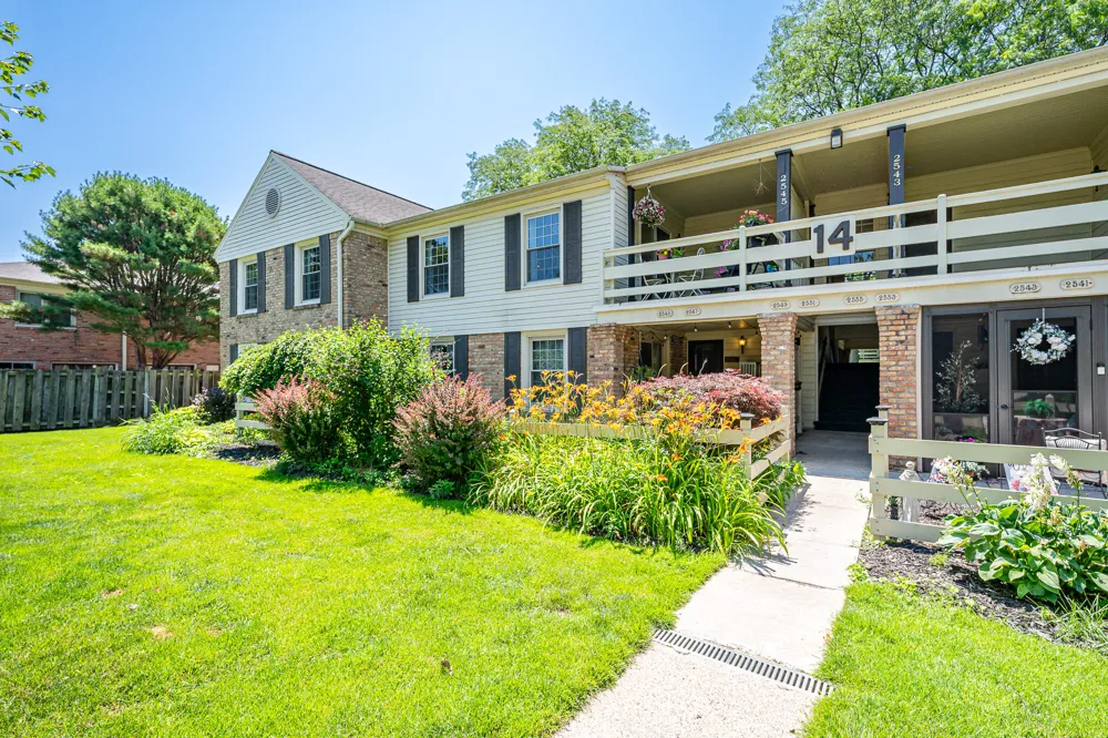 2545 Abbington Drive SE #133 Grand Rapids, MI 49506