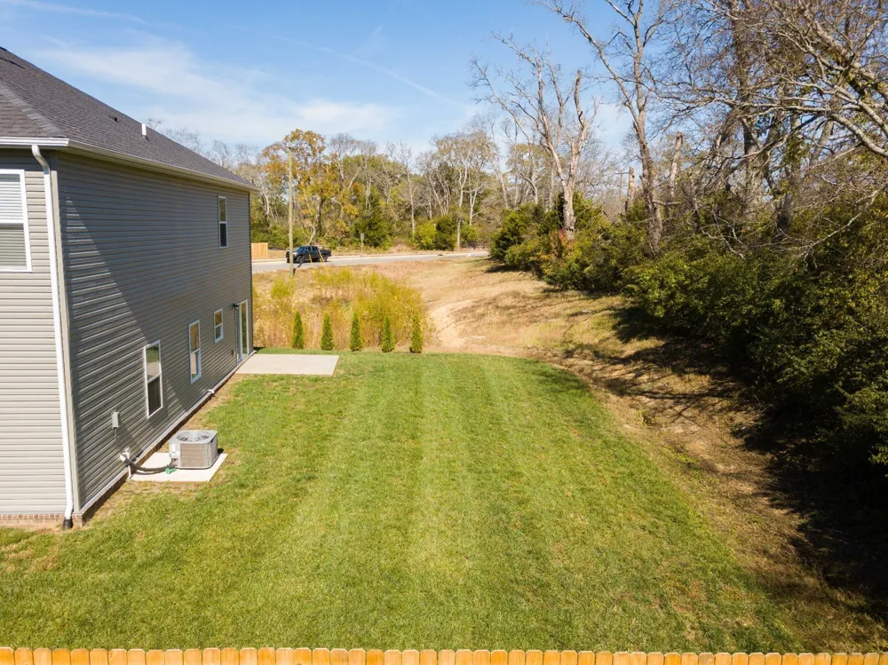 1398 Wentworth Drive Gallatin, TN 37066