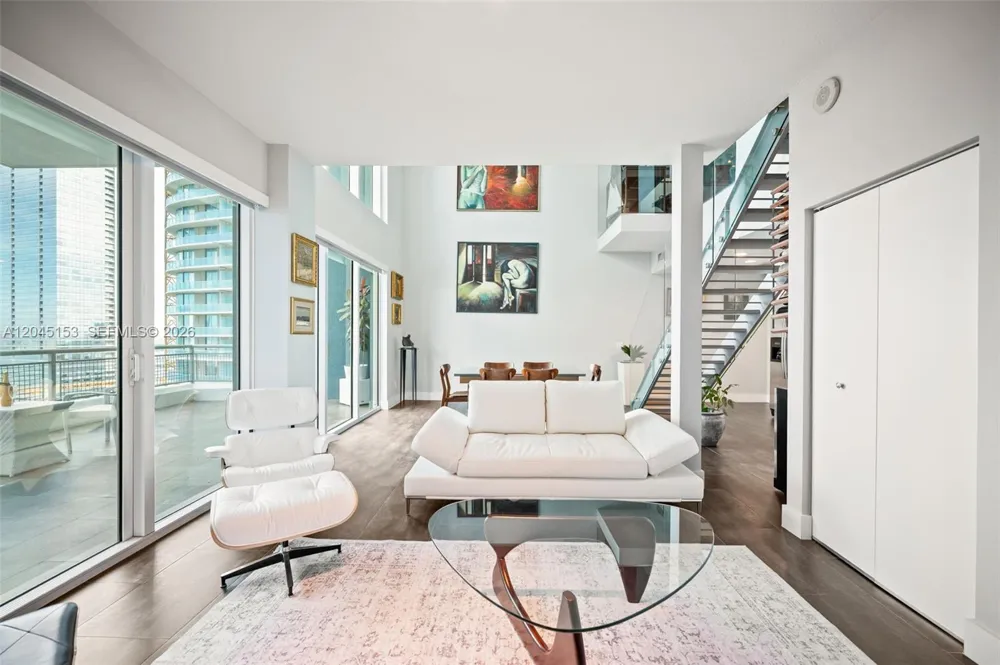 60 SW 13th St #4002 Miami, FL 33130