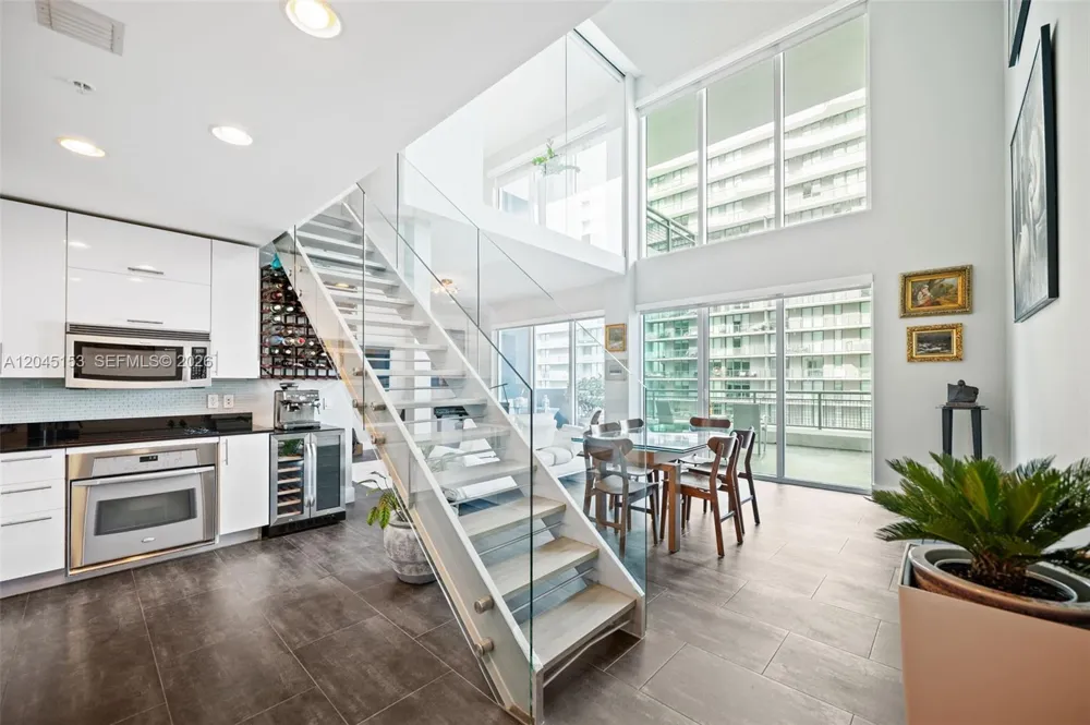 60 SW 13th St #4002 Miami, FL 33130