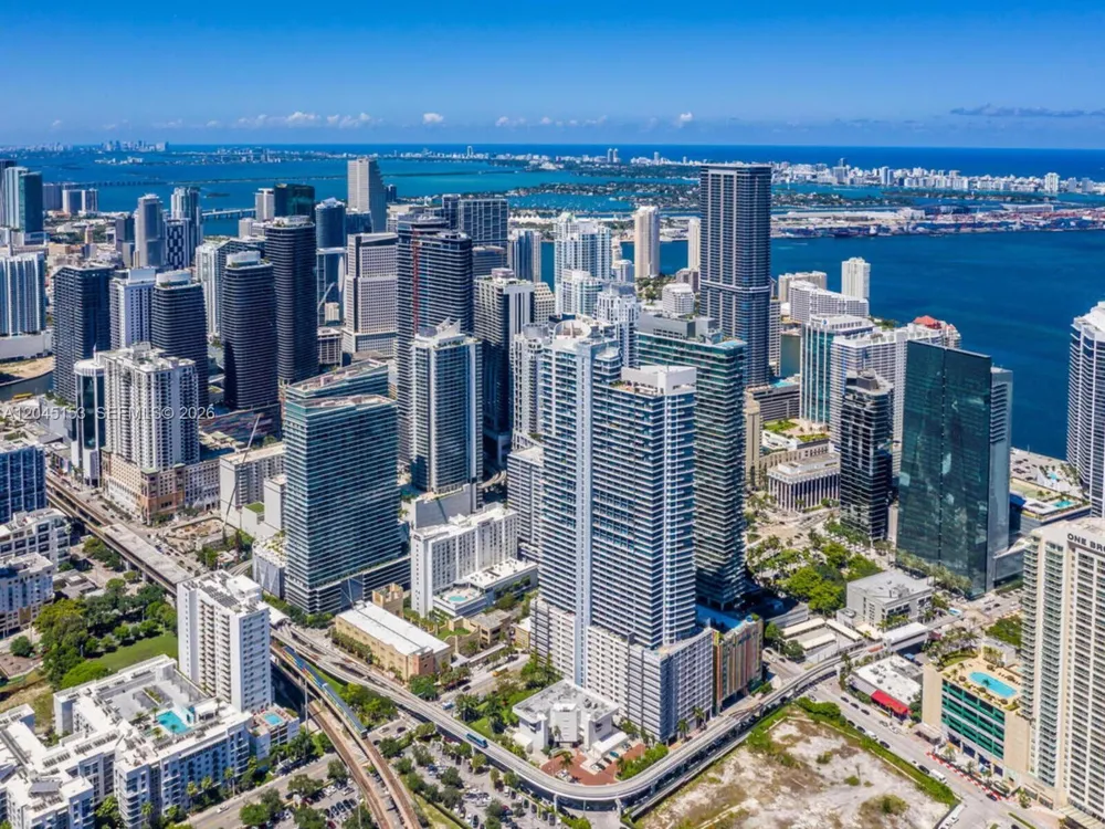 60 SW 13th St #4002 Miami, FL 33130