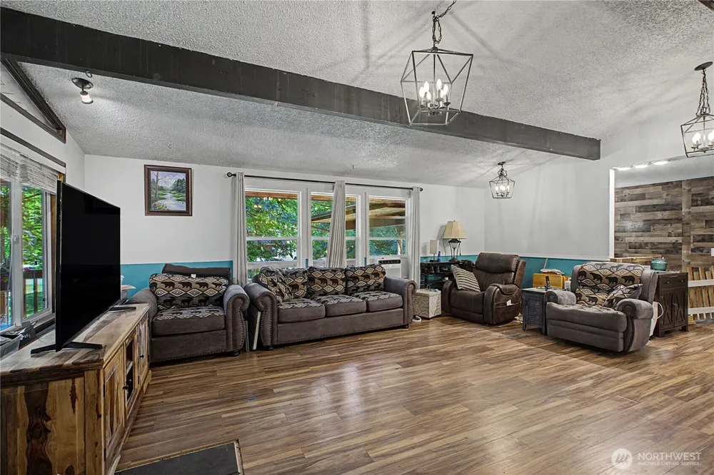 1299 Monte Elma Rd Elma, WA 98541