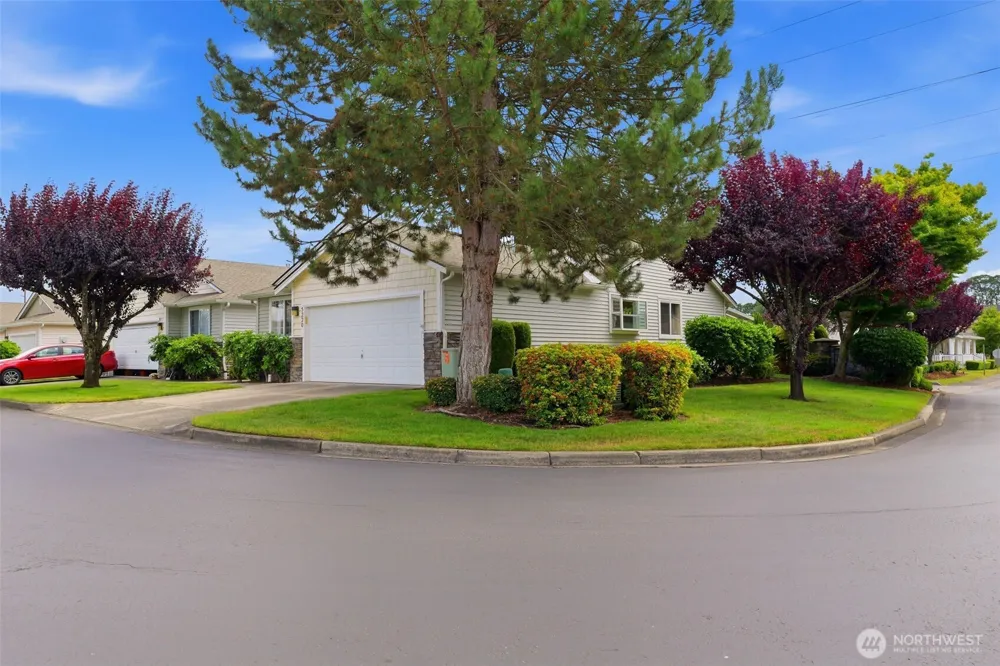 5220 77th Street W #8 Lakewood, WA 98499