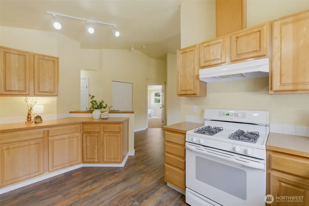 5220 77th Street W #8 Lakewood, WA 98499