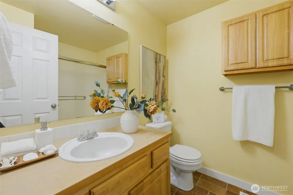5220 77th Street W #8 Lakewood, WA 98499