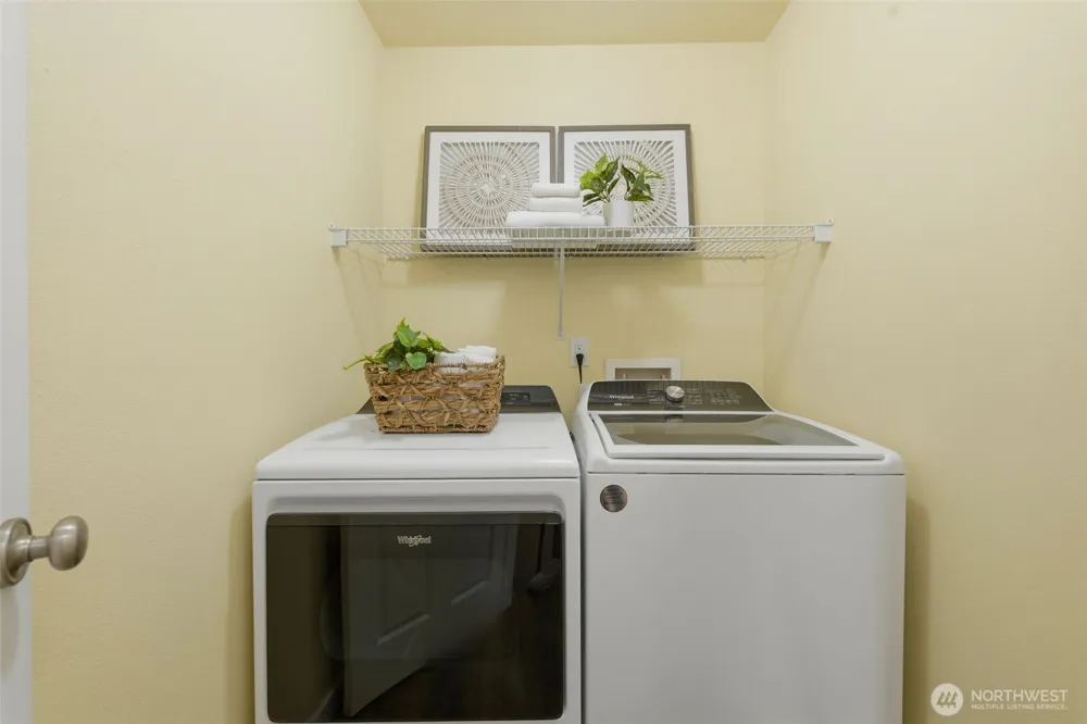 5220 77th Street W #8 Lakewood, WA 98499