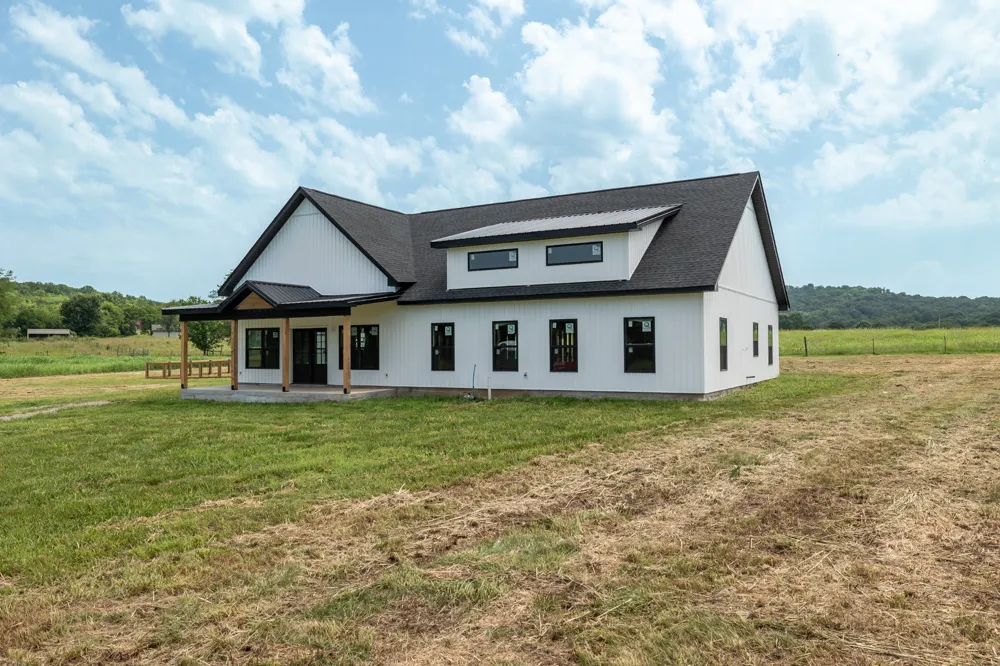 2985 Lewisburg Hwy Petersburg, TN 37144