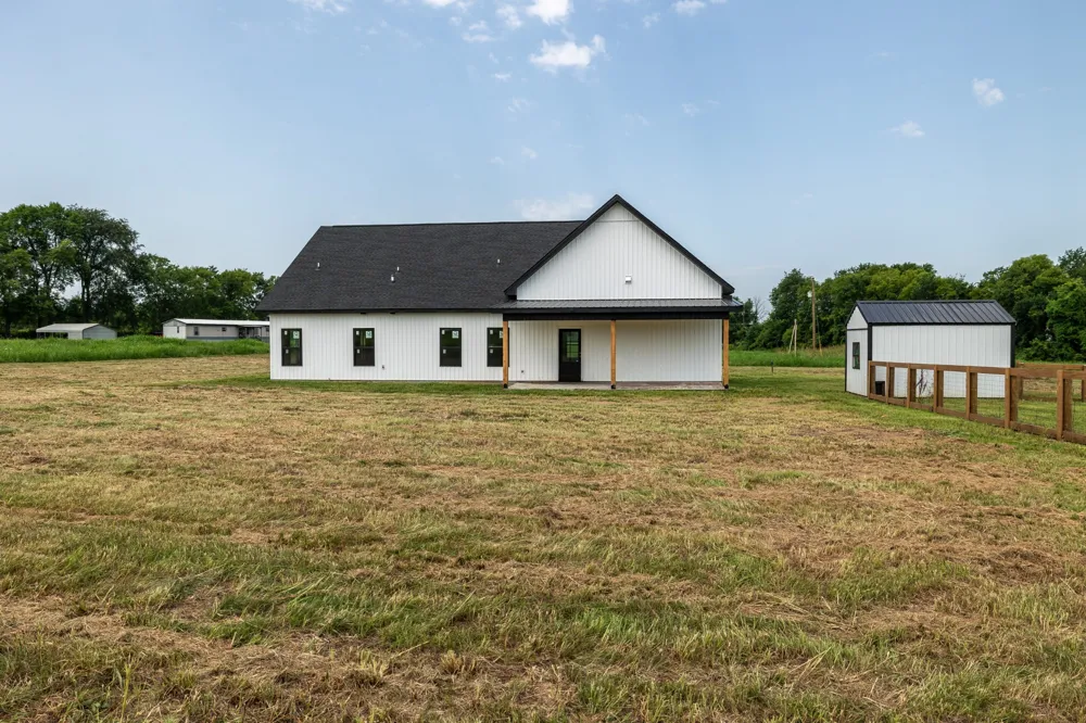 2985 Lewisburg Hwy Petersburg, TN 37144