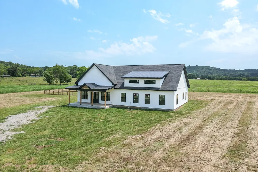 2985 Lewisburg Hwy Petersburg, TN 37144