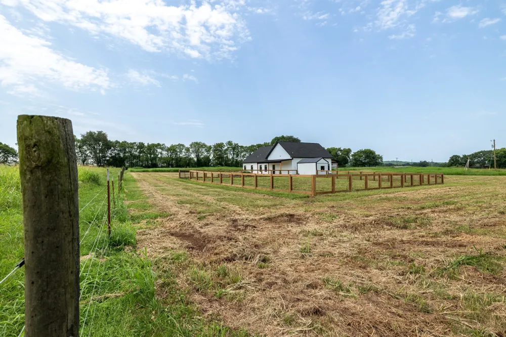 2985 Lewisburg Hwy Petersburg, TN 37144