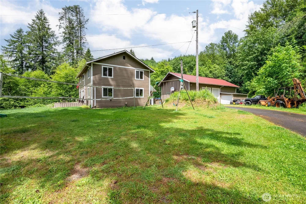 1430 Hazel Dell Castle Rock, WA 98611