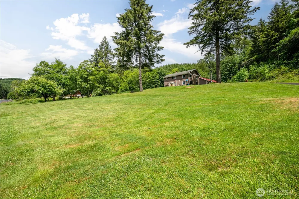 1430 Hazel Dell Castle Rock, WA 98611