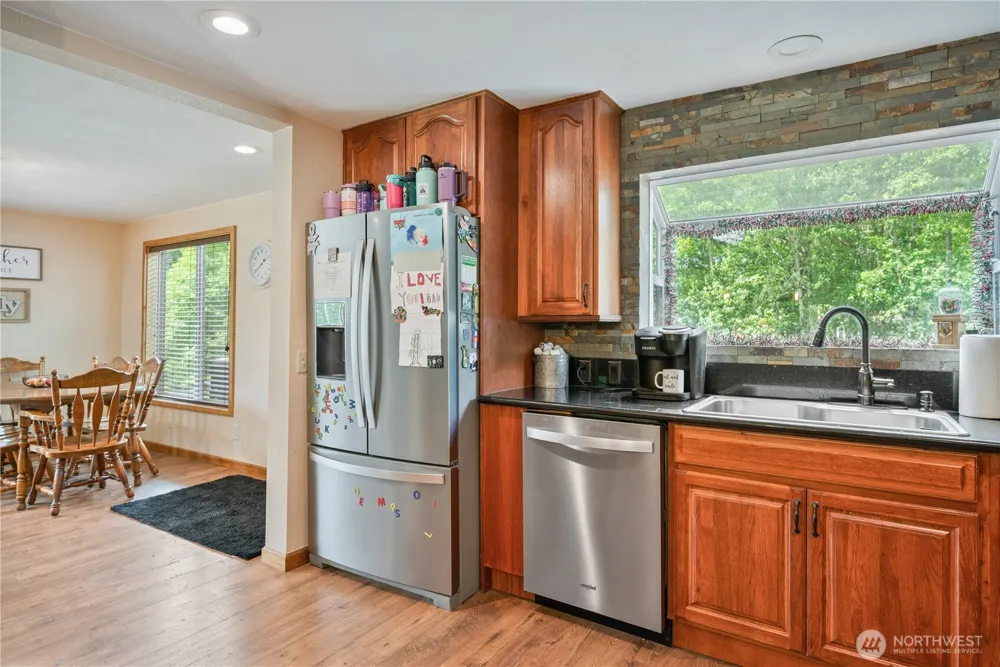 1430 Hazel Dell Castle Rock, WA 98611