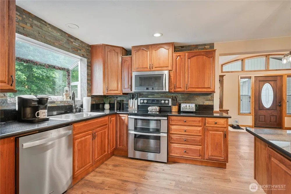 1430 Hazel Dell Castle Rock, WA 98611