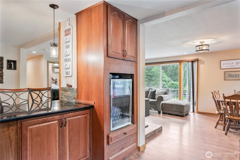 1430 Hazel Dell Castle Rock, WA 98611
