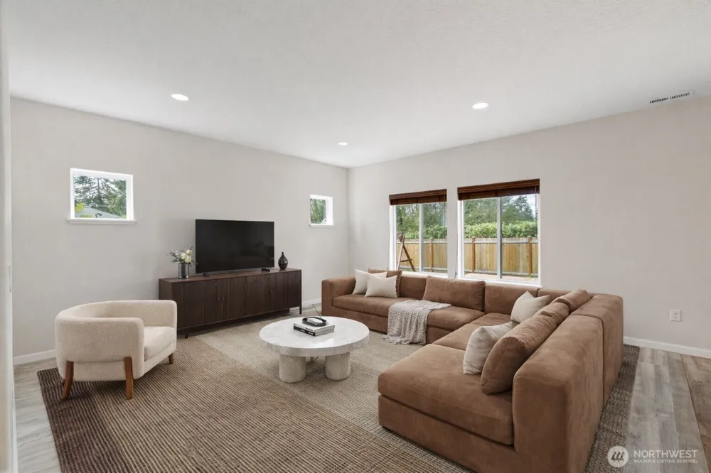 165 Meadow Loop Montesano, WA 98563