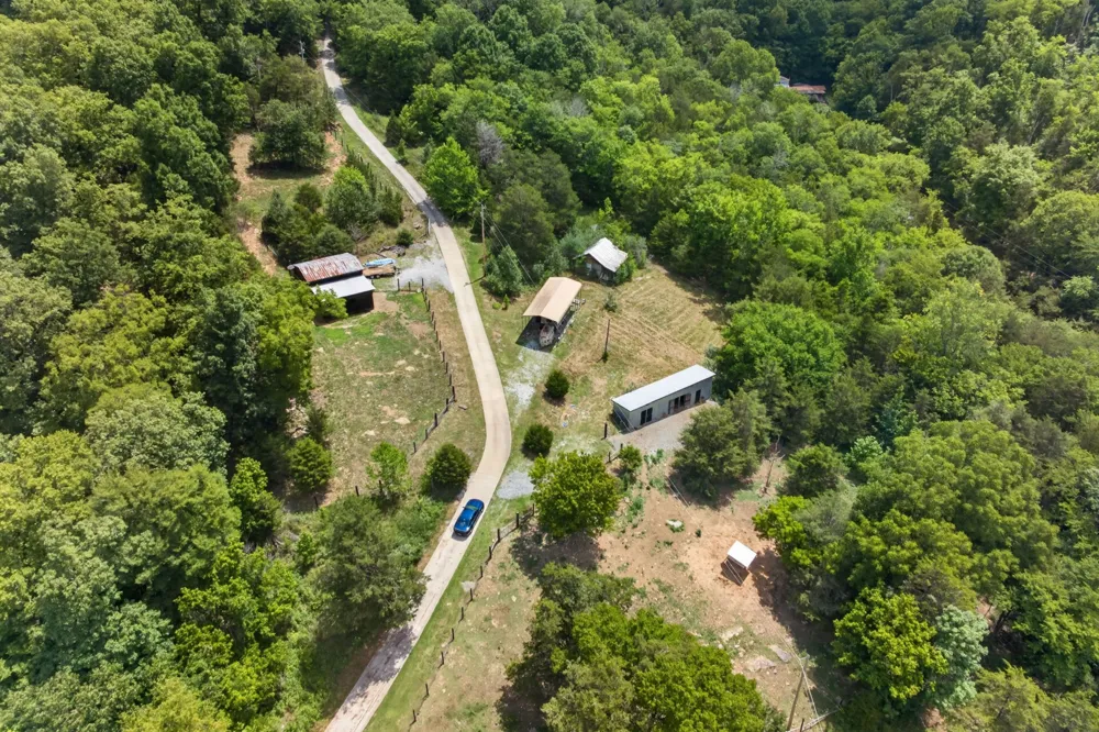 20 Magee Ln Elmwood, TN 38560