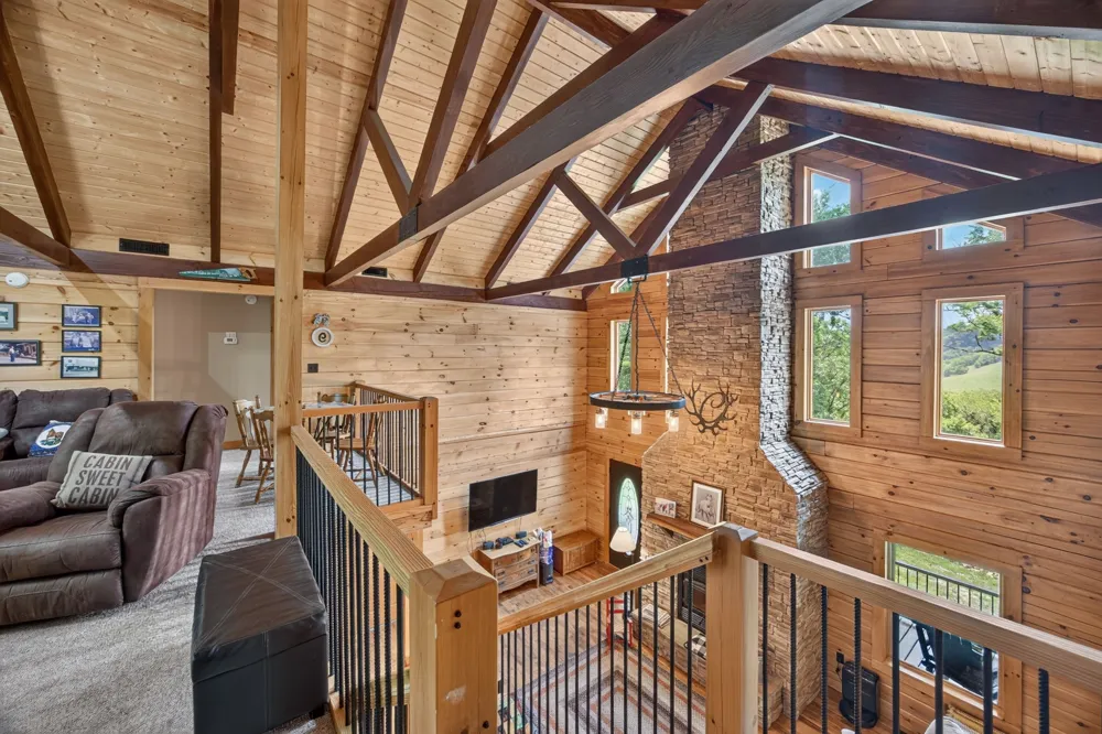20 Magee Ln Elmwood, TN 38560