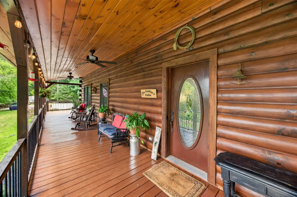 20 Magee Ln Elmwood, TN 38560
