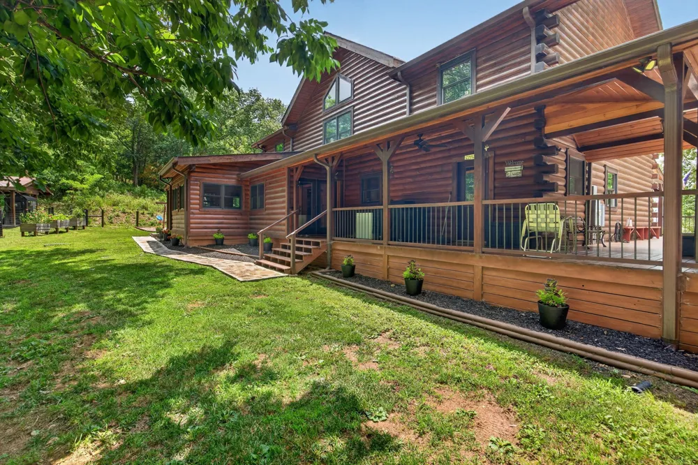 20 Magee Ln Elmwood, TN 38560