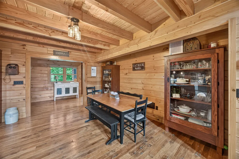 20 Magee Ln Elmwood, TN 38560