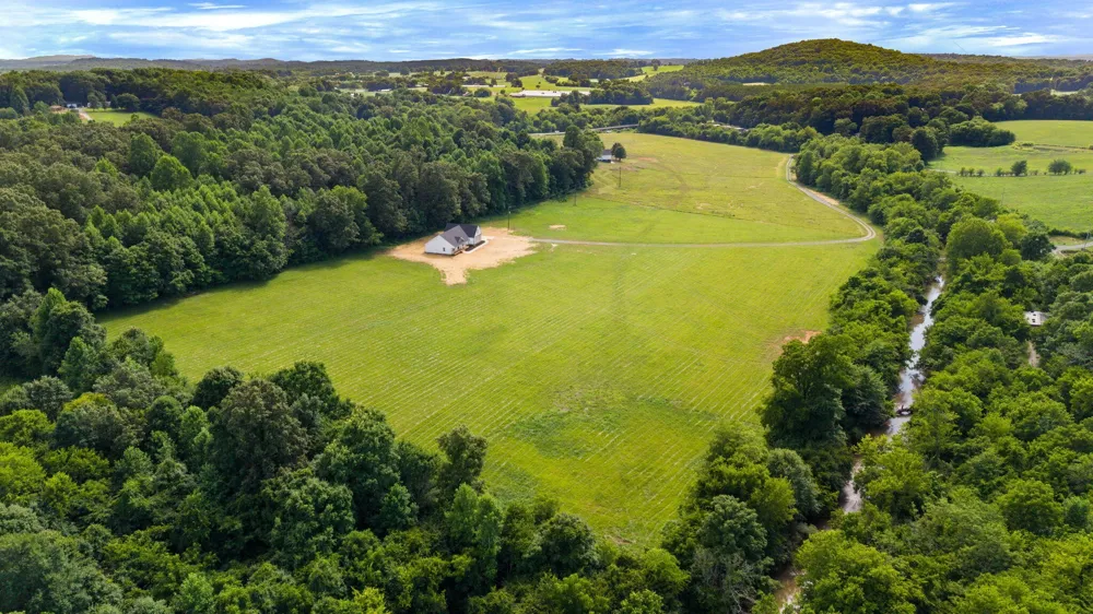 2959 Highway 163 Delano, TN 37325