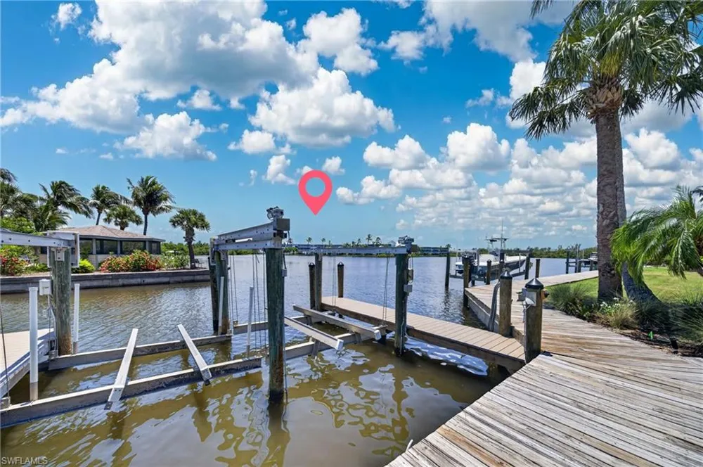 16600 Bocilla Island Club Drive #35 Bokeelia, FL 33922
