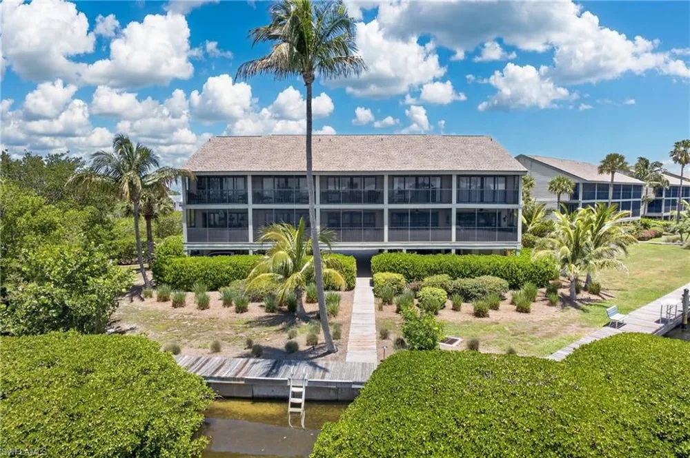 16600 Bocilla Island Club Drive #35 Bokeelia, FL 33922