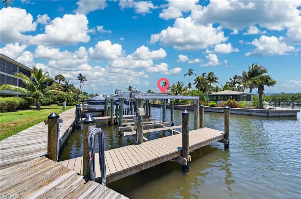 16600 Bocilla Island Club Drive #35 Bokeelia, FL 33922