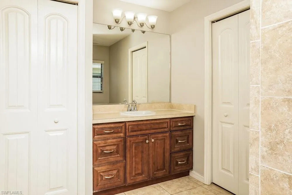 Address Not Shown Bradenton, FL 34208