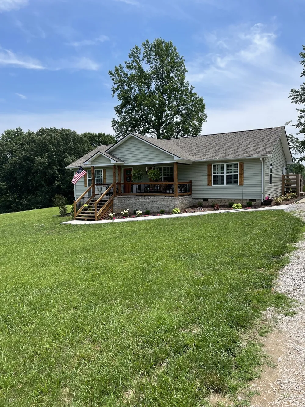 9372 Elk Ridge Rd Mount Pleasant, TN 38474