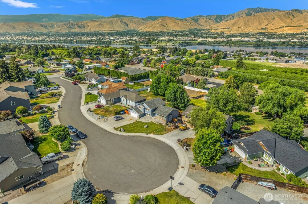 2970 Cascade Ridge East Wenatchee, WA 98802