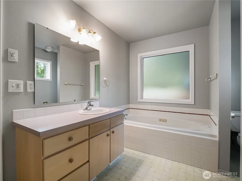 6920 47th Street Ct W University Place, WA 98466