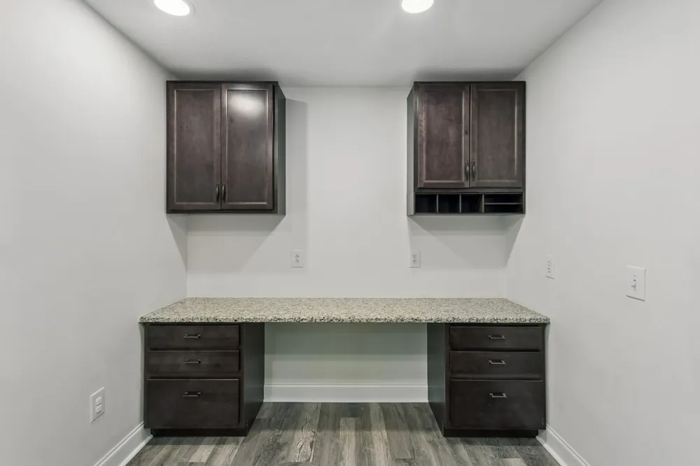 718 Kimmins St Hohenwald, TN 38462