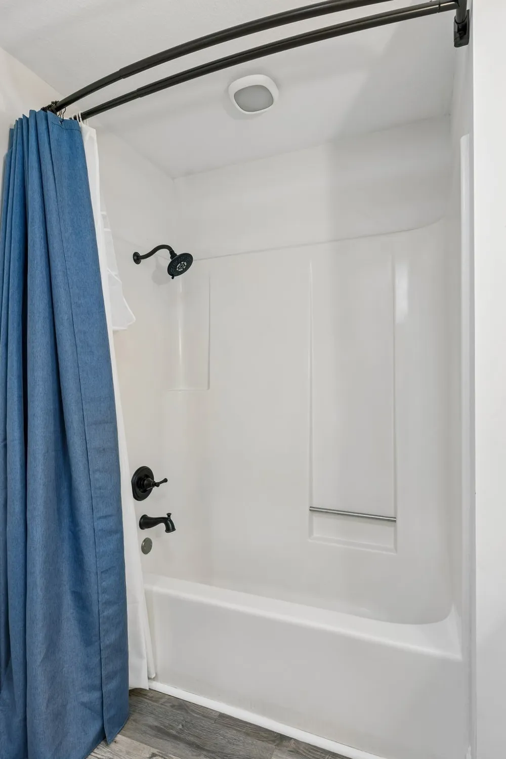 718 Kimmins St Hohenwald, TN 38462