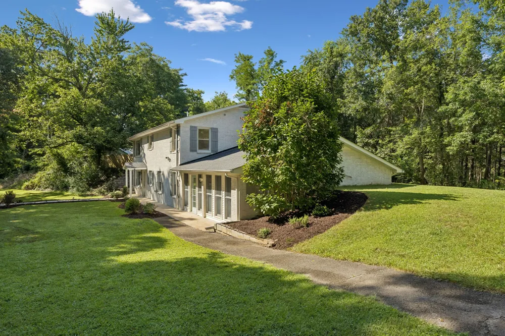 718 Kimmins St Hohenwald, TN 38462